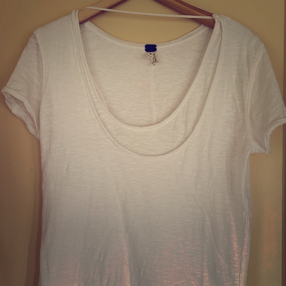 Free People Layered Tee sz. Medium